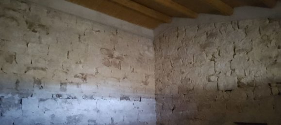 Дом с 6 комнатами в Шикли, Италия № 75939 16