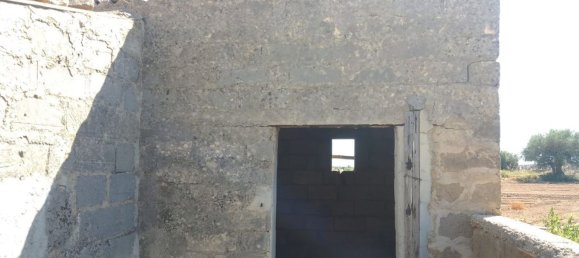 Дом с 6 комнатами в Шикли, Италия № 75939 21