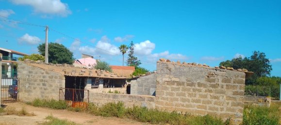 Дом с 6 комнатами в Шикли, Италия № 75939 10