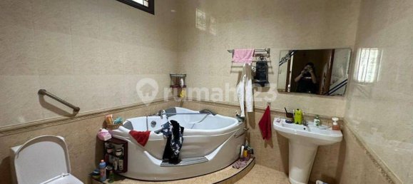 5 Schlafzimmer Haus in Jakarta, Indonesia, Nr. 2443 4