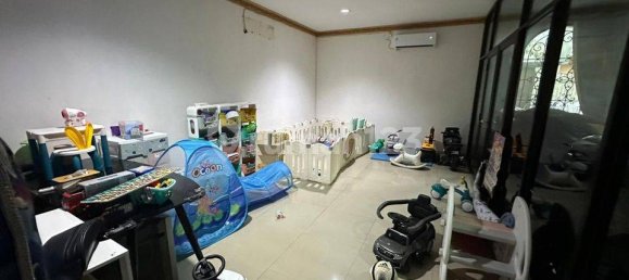 5 Schlafzimmer Haus in Jakarta, Indonesia, Nr. 2443 9