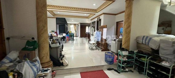 5 Schlafzimmer Haus in Jakarta, Indonesia, Nr. 2443 8