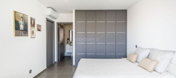 3 bedrooms Apartment in Ferragudo, Portugal No. 134891 9