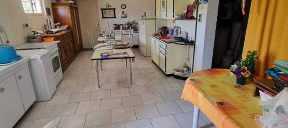 3 bedrooms House in Jouet-sur-l'Aubois, France No. 70833 7