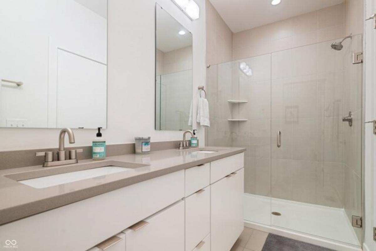 2 bedrooms House in Indianapolis, USA No. 440975