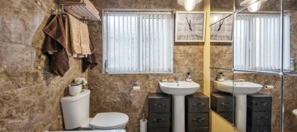 House in Goole, United Kingdom No. 2073 16