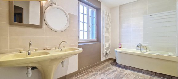 Casa de 4 dormitorios en Troyes, France No. 50680 8