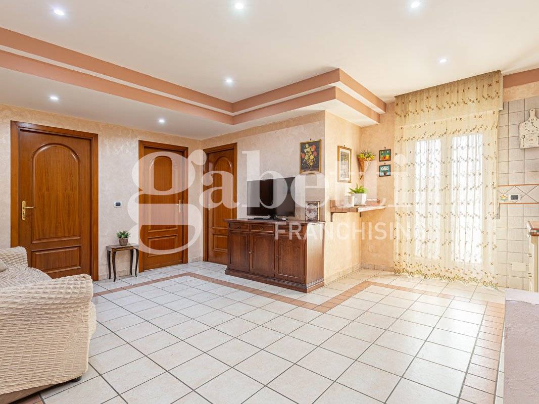 2 bedrooms Apartment in Giugliano in Campania, Italy No. 221920