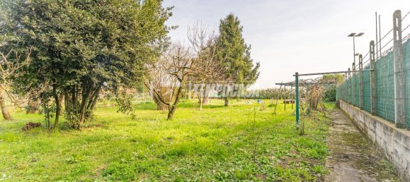 Villa de 5 habitaciónes en Cisliano, Italy No. 40316 31