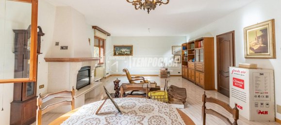 Villa de 5 habitaciónes en Cisliano, Italy No. 40316 10