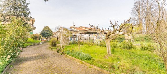 Villa de 5 habitaciónes en Cisliano, Italy No. 40316 35