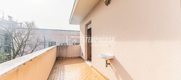 Villa de 5 habitaciónes en Cisliano, Italy No. 40316 15