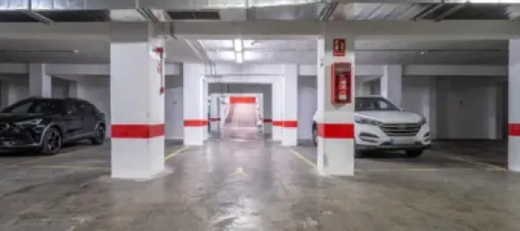 661m² Garage in Granada, Spain No. 175278 32