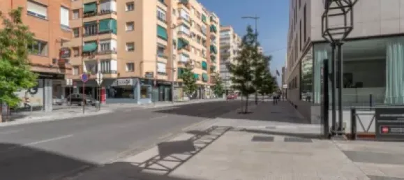 661m² Garage in Granada, Spain No. 175278 44