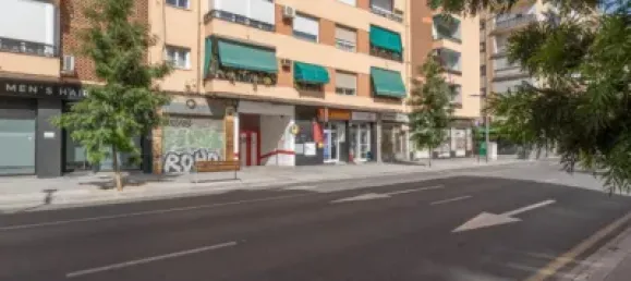 661m² Garage in Granada, Spain No. 175278 42