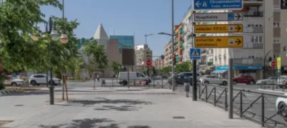 661m² Garage in Granada, Spain No. 175278 46