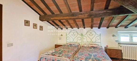 Дом с 4 спальнями в Ареццо, Италия № 178503 20