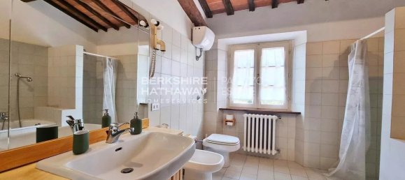 Дом с 4 спальнями в Ареццо, Италия № 178503 15