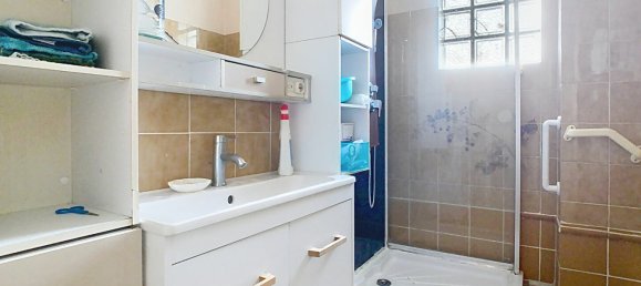 3 bedrooms House in Lanester, France No. 361137 9