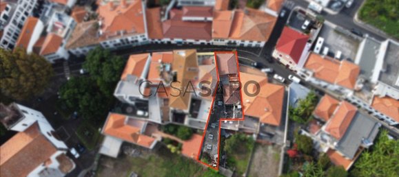 320m² Building in Machico, Portugal No. 128618 3