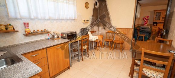 Apartamento T3 em Capodimonte, Italy N.º 79646 3