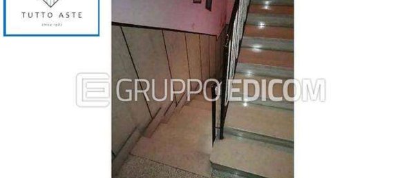 5 rooms Apartment in Rome, Italy No. 279541 16