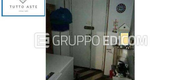 5 rooms Apartment in Rome, Italy No. 279541 37