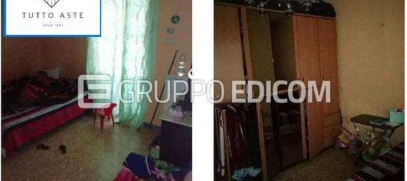 5 rooms Apartment in Rome, Italy No. 279541 2