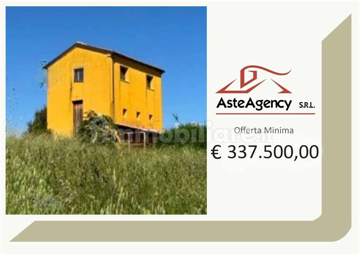 4 Schlafzimmer Villa in Jesi, Italy, Nr. 262054