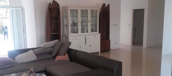 5 bedrooms Cafe / restaurant in Pattaya, Thailand No. 8018 9