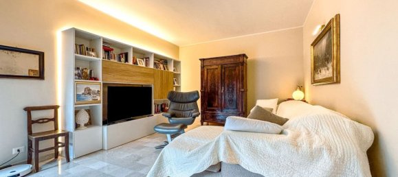 3-salle Appartement à Borgosesia, Italy No. 292569 7