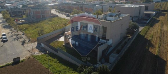 7 bedrooms House in Torres Vedras, Portugal No. 180096 49