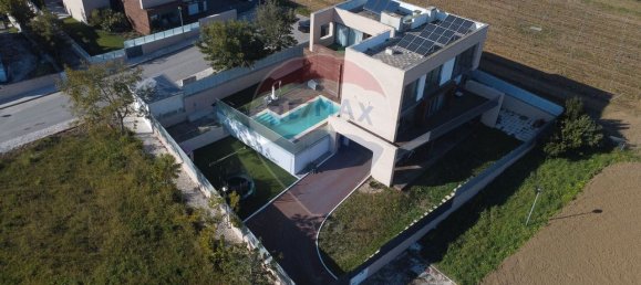 7 bedrooms House in Torres Vedras, Portugal No. 180096 48