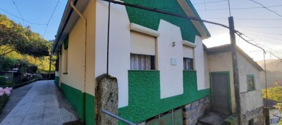 3 bedrooms House in Terras de Bouro, Portugal No. 180813 2