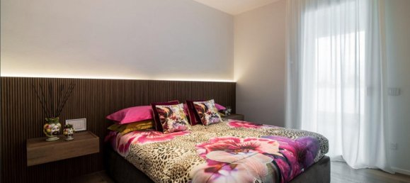 Вилла с 4 комнатами в Местрино, Италия № 109104 11