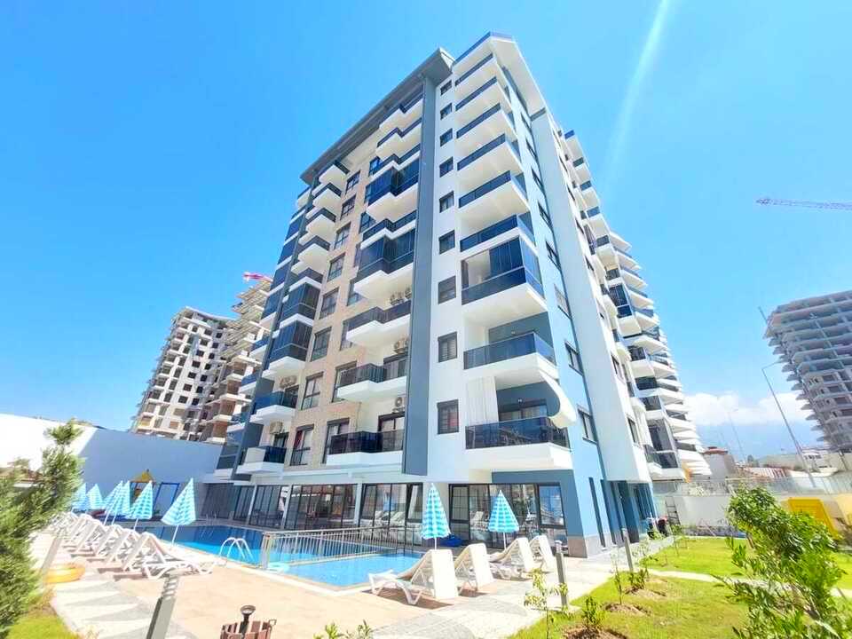 Apartment 1+1 in Mahmutlar, Turkey No. 16459