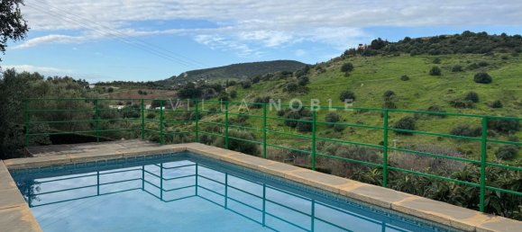 4 Schlafzimmer Haus in Estepona, Spain, Nr. 32348 12