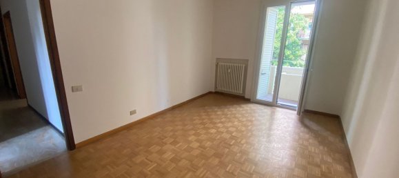 5 rooms Apartment in Sassuolo, Italy No. 298841 13