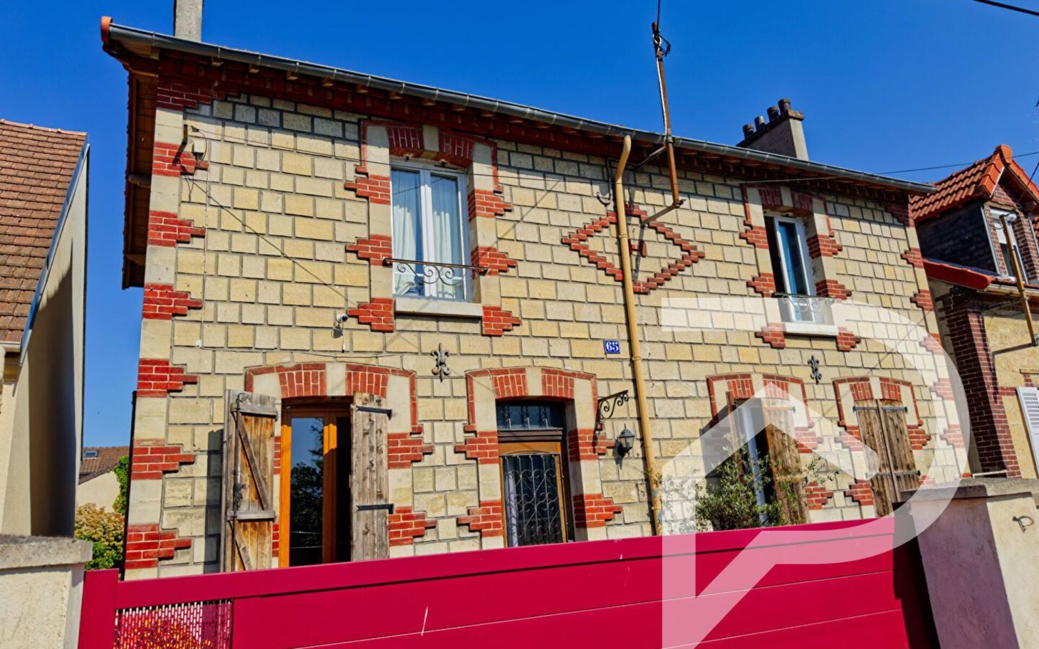 4 rooms House in Persan, France No. 337568