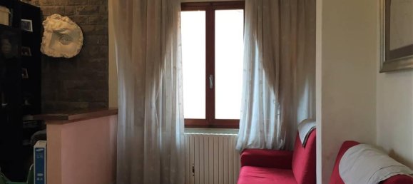 5 rooms Apartment in Signa, Italy No. 166026 6