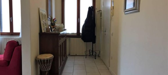 5 rooms Apartment in Signa, Italy No. 166026 3