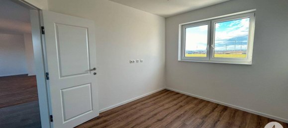 4 rooms Apartment in Deutsch-Wagram, Austria No. 251601 6