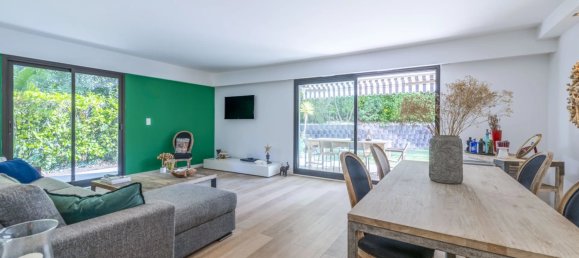 2 bedrooms Apartment in Cannes, France No. 1733 3