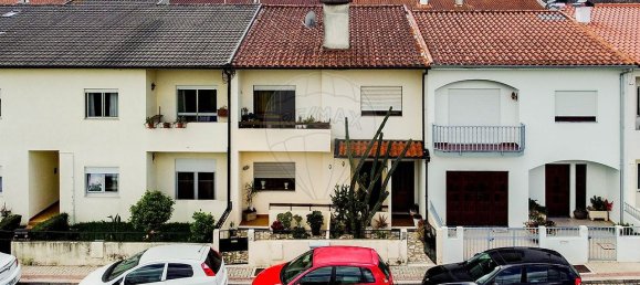 Casa de 3 dormitorios en Arcozelo, Portugal No. 53161 3