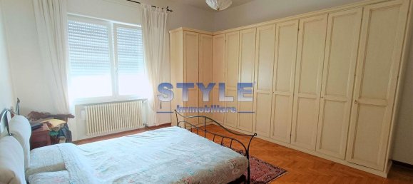 4 rooms House in Campolongo Maggiore, Italy No. 162942 10