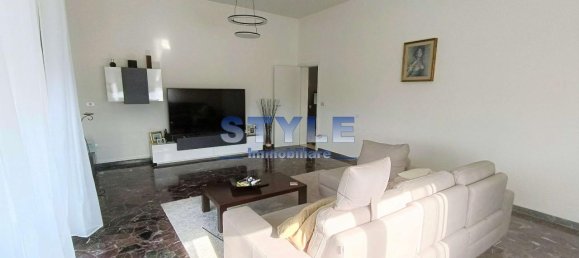 4 rooms House in Campolongo Maggiore, Italy No. 162942 7