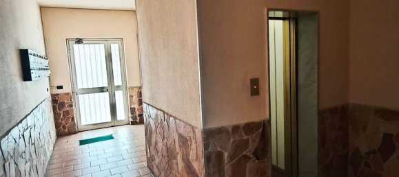 3 bedrooms Apartment in Misterbianco, Italy No. 334342 8