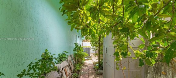 3 Schlafzimmer Villa in Miami, USA, Nr. 615223 3