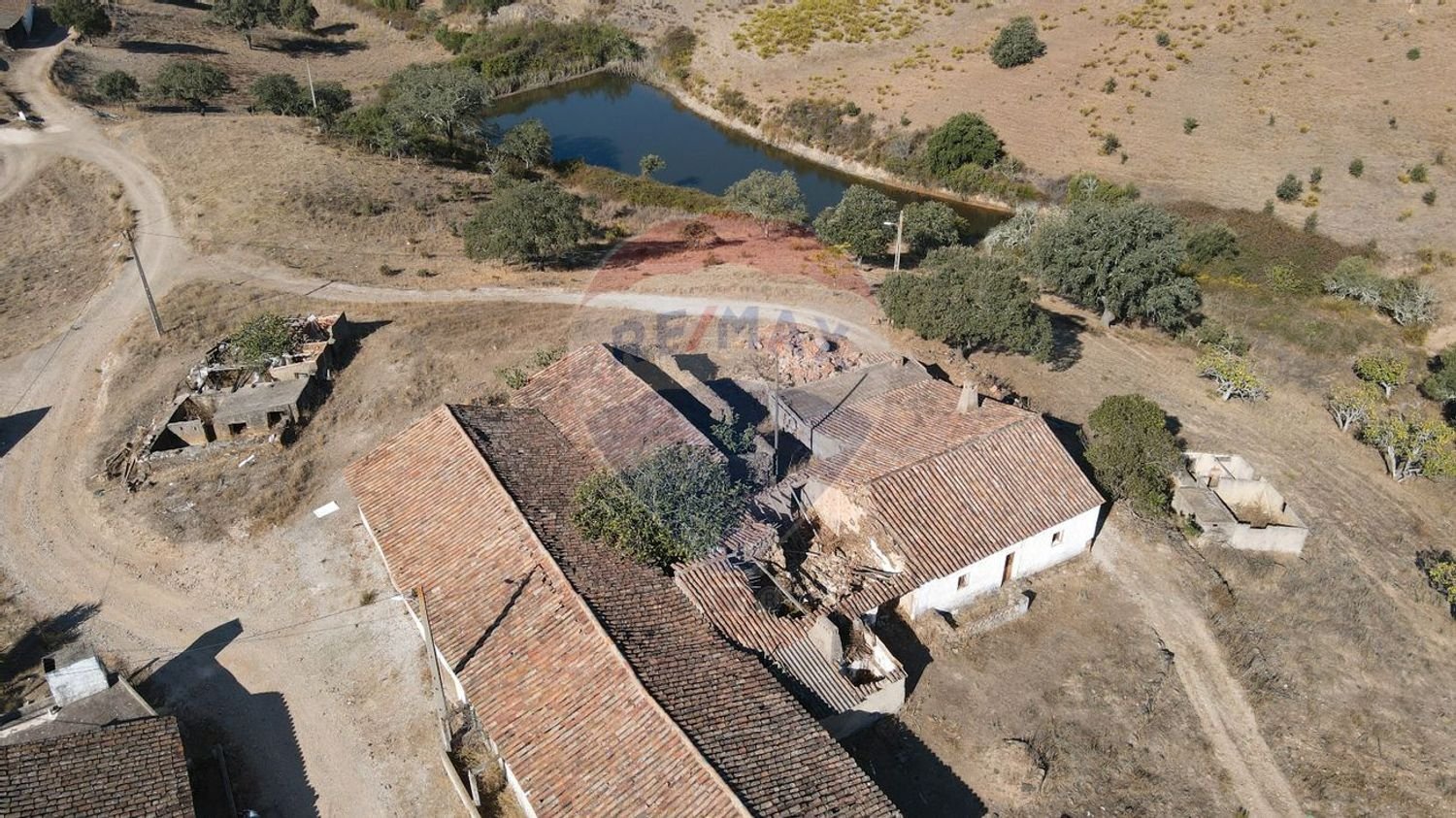 27760m² Land in Sao Bartolomeu de Messines, Portugal No. 44970