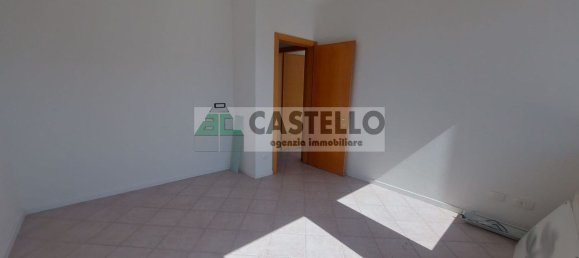 73m² Office in Padua, Italy No. 112803 8